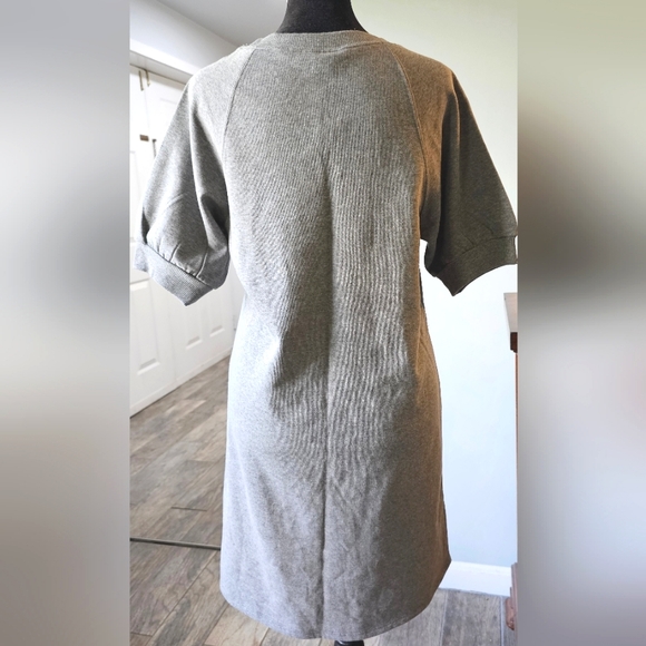 NWT-Ali & Andi-Women's-Short Sleeve-Sweatshirt Dress-Size Small-Gray - Picture 3 of 3